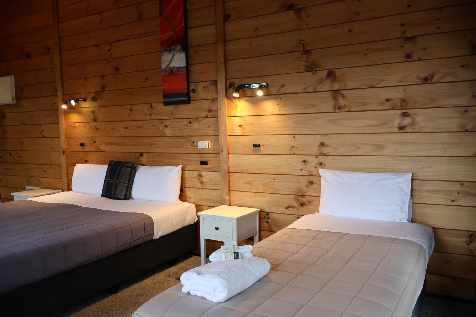 Bounty Motel Пейхія Екстер'єр фото